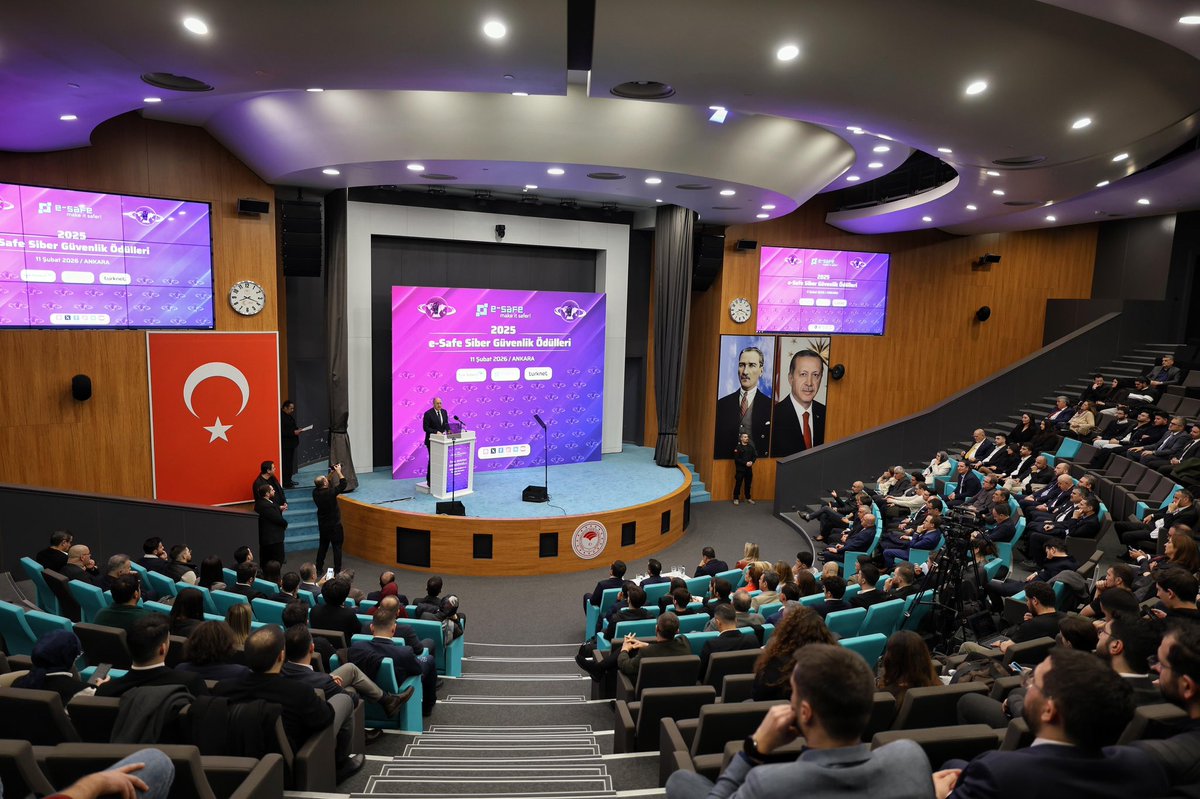 ULAK Haberleşme AŞ, e-Safe Siber Güvenlik Ödülleri kapsamında "ağ güvenliği" kategorisinde yerli ve milli SD-WAN çözümüyle ödüle layık görüldü.

aa.com.tr/tr/bilim-tekno…

<a href="/oakaragozoglu/">Ömer Abdullah KARAGÖZOĞLU</a> | <a href="/eSafeorg/">e-Safe</a>