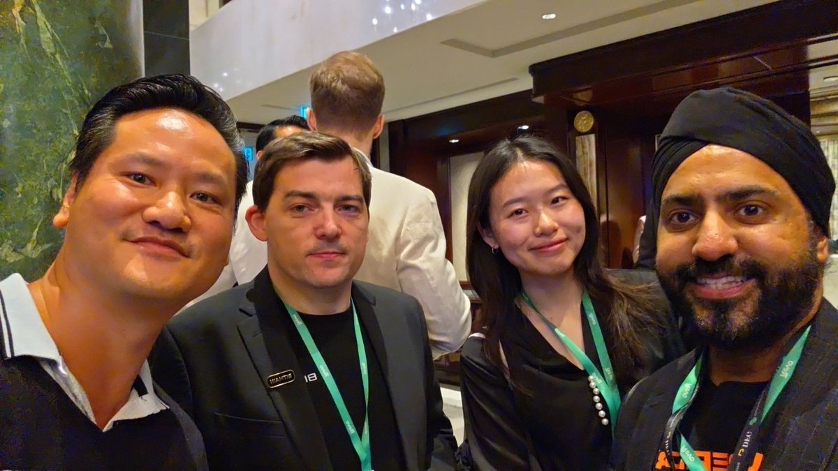 jjbitmain's tweet photo. Representing BITMAIN at #ConsensusHK2026 

#Bitcoin #Mining #ANTMINER #Crypto https://t.co/OXCtXUM82F