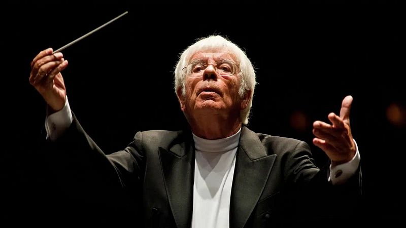 RevistaRITMO's tweet photo. Fallece el legendario director especializado en Bach Helmut Rilling
https://t.co/LBBPGi47cw https://t.co/GcHKMeGLnt