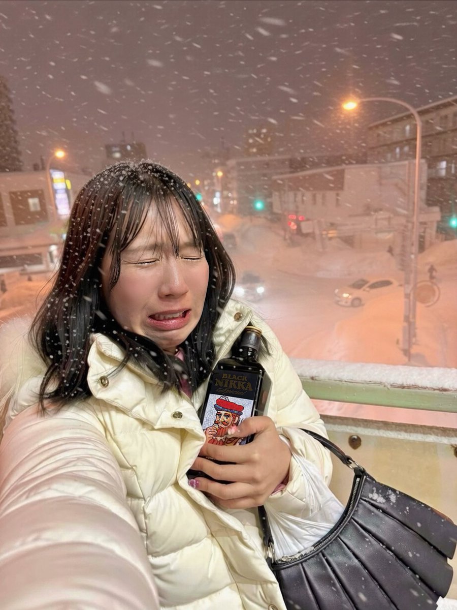 25歳トレーラー運転手
命がけのツマミ調達行ってきます🥶❄️