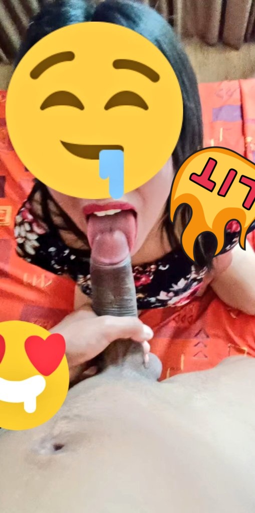 Alguna otra mami que me la quiera chupar.

Cómo me gusta ponerla así y a ella le encanta... 😍🙋🏾‍♂️🍫🥛

Manda mensaje y listo !
Todo en orden y con higiene