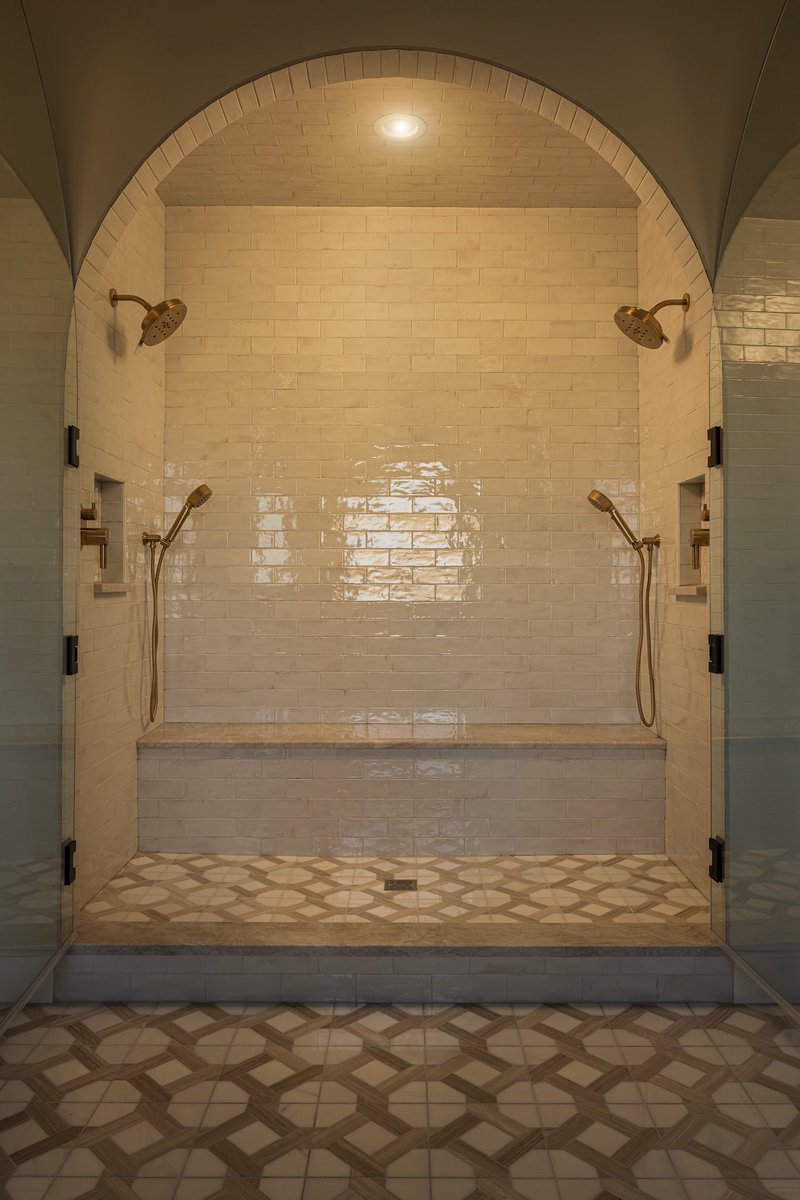 Joe Christensen tweet media