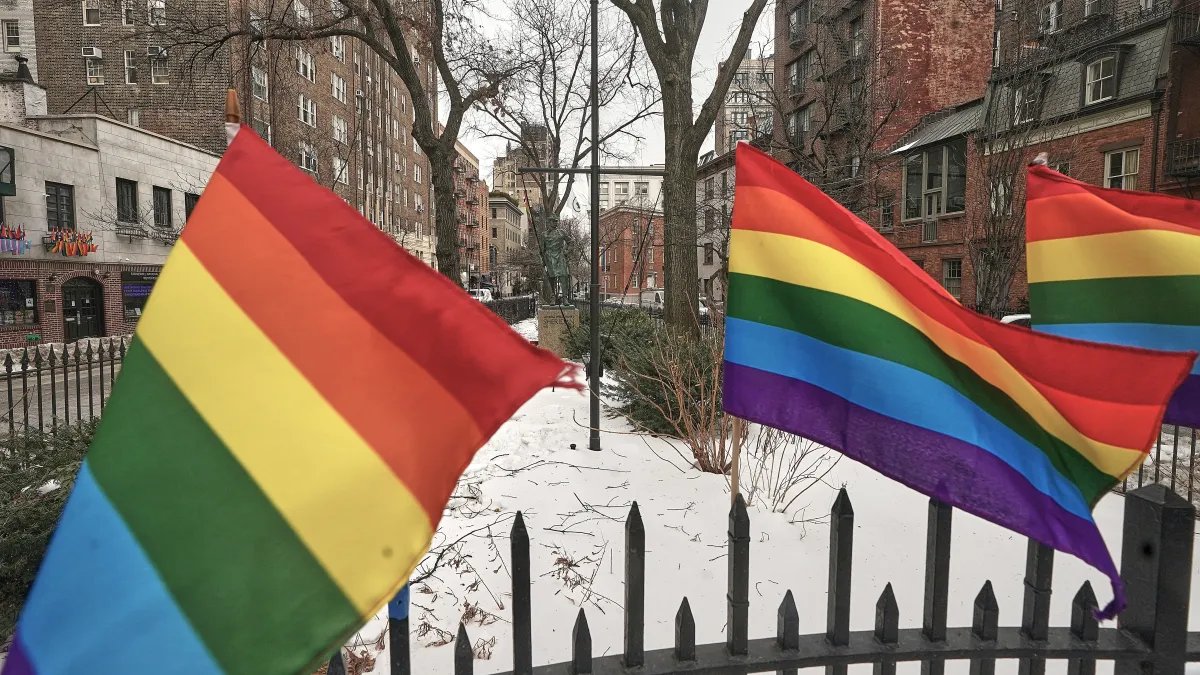 lgbtiplusnews's tweet photo. Trump admin removes Pride flag from Stonewall National Monument, important LGBTQ landmark

The change reverses a decade-long tradition at the New York City monument, which commemorates a major turning point in the LGBTQ rights movement.

https://t.co/BOjcD8liTY https://t.co/7nP8WU78tH