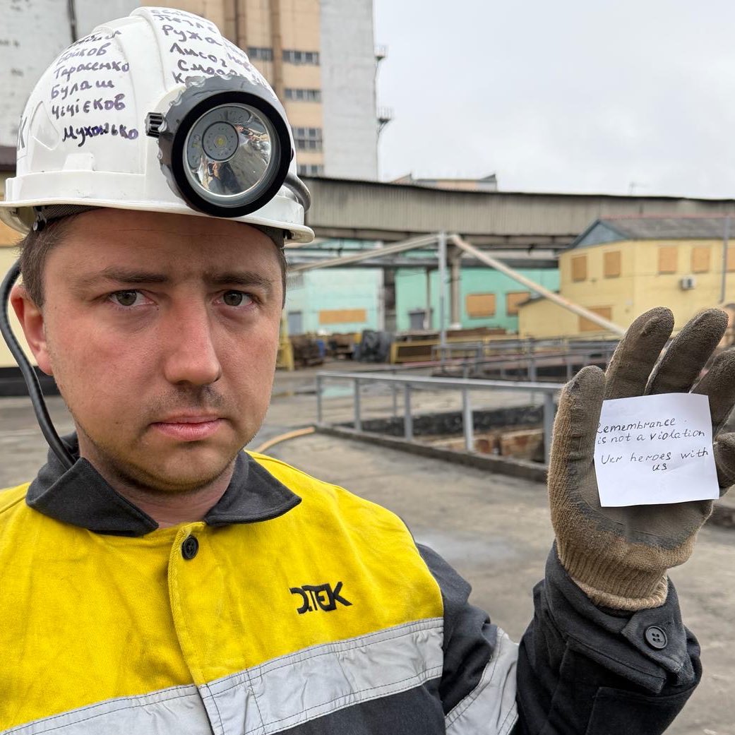 DTEK_Ukraine's tweet photo. We proudly support Vladyslav Heraskevych. Thank you for your principles and your dignity. You are the kind of champion this world needs.

Eternal memory to all our fallen defenders. To all the champions of their craft in Ukraine, whose lives were cut short by russia.

#RemembranceIsNotaViolation