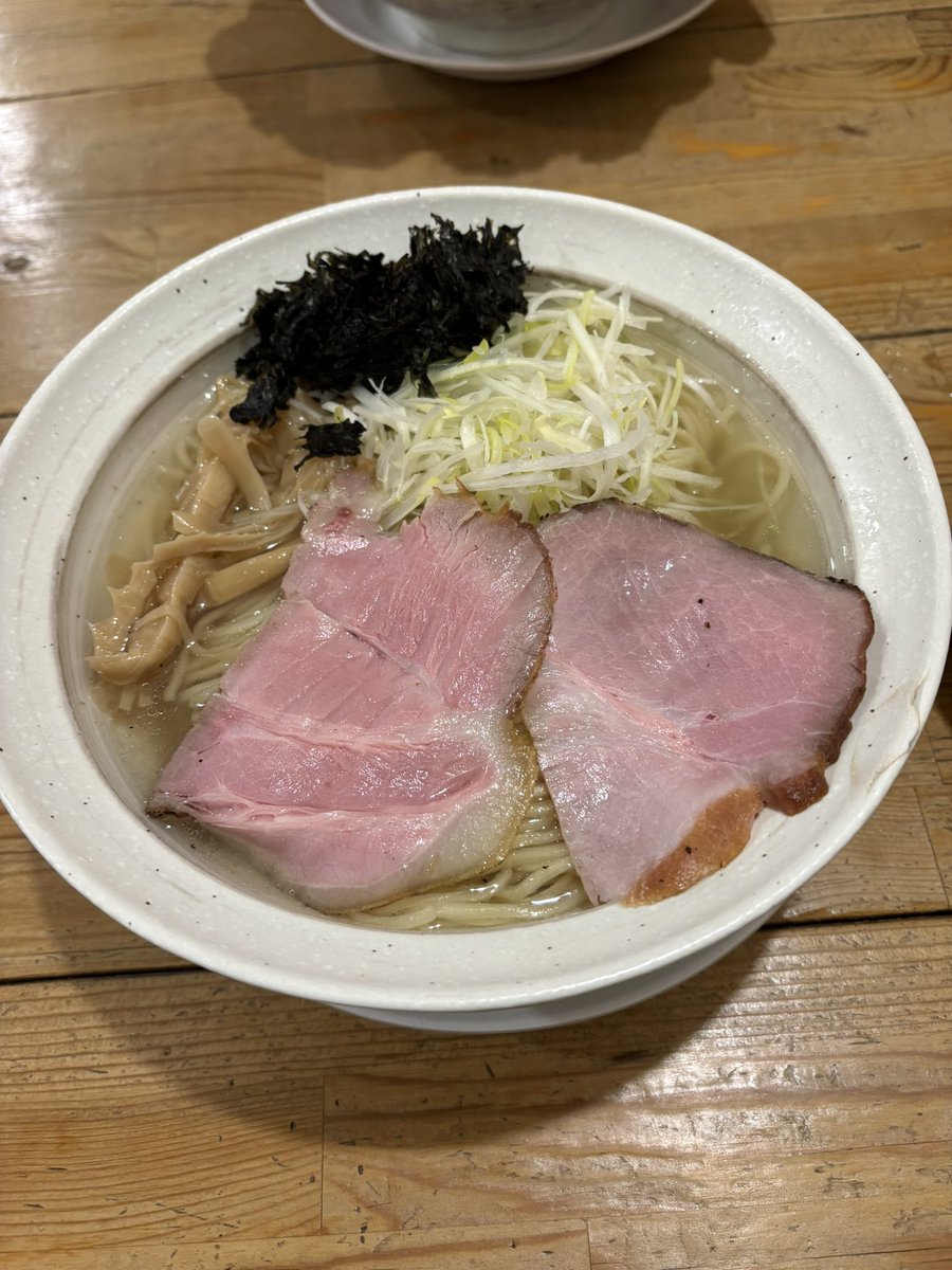 かものはし tweet media