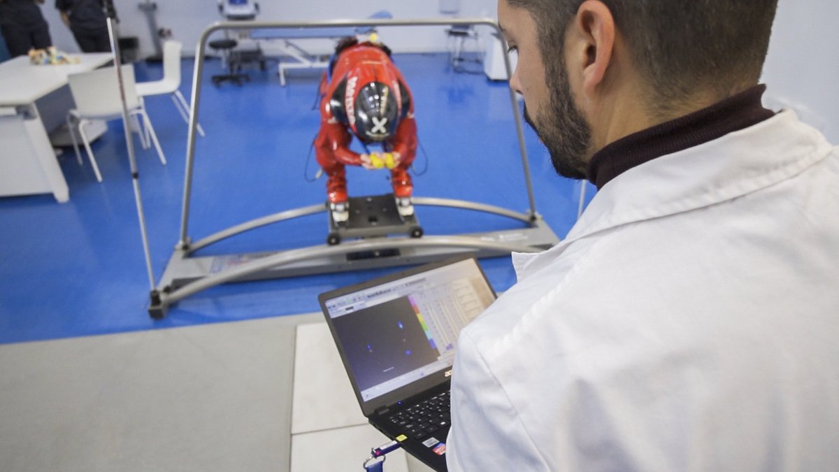 Podoactiva's tweet image. 🎿 ¿Preparado para disfrutar al máximo de la nieve? En Podoactiva cuidamos de cada esquiador, desde aficionados hasta profesionales.

📍 Visítanos en tu clínica Podoactiva más cercana y disfruta de la temporada.

#Podoactiva #Esquí #Biomecánica #PrevenciónDeLesiones