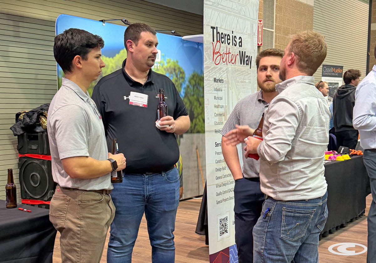 ContegraCC's tweet photo. It's always a great evening connecting with our subcontractor community at the @asamwc Meet the GCs event! 🤝 #Contegra #ConstructionwithIntegrity https://t.co/WLEvBsQ2jZ