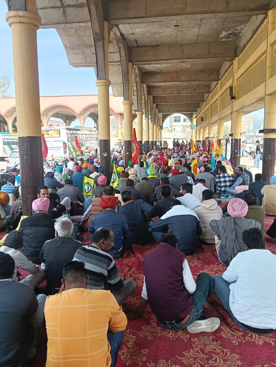 cpimspeak's tweet image. Punjab Electricity Employees, Peasants and Agricultural Workers on #GeneralStrike
#12thfebgeneralstrike