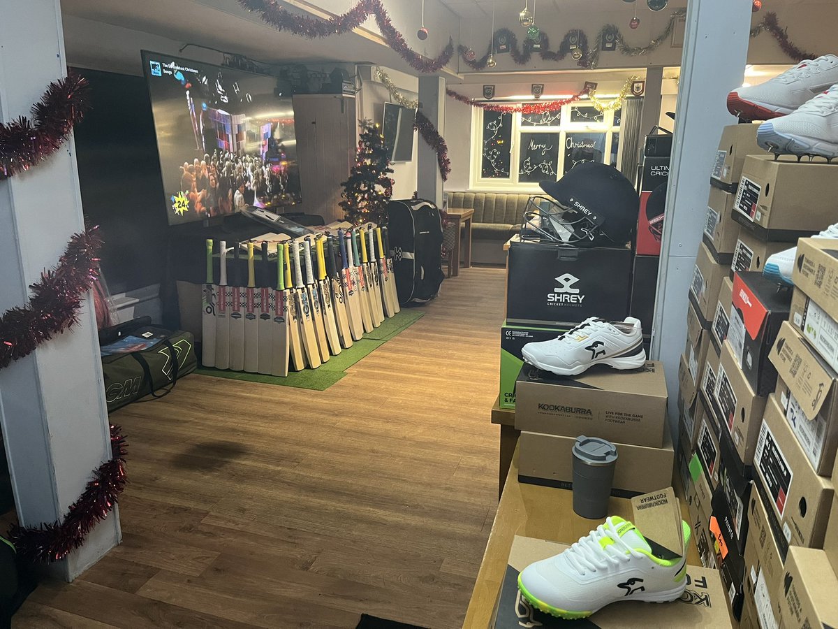 Clean Hit Cricket tweet media