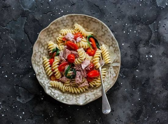 LAMuscle's tweet image. High Protein Tuna Pasta Salad 
Muscle-building recipe 
lamuscle.com/knowledge/LAMu…
#protein #highprotein #tuna #salads #tunasalad #recipe #simple #easytomake #lamuscle #knowledge #howto #musclebuilding #buildmuscle #getstrong #gym #exercise #diet #nutrition