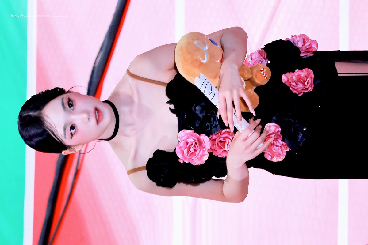 MelodyXxin tweet media