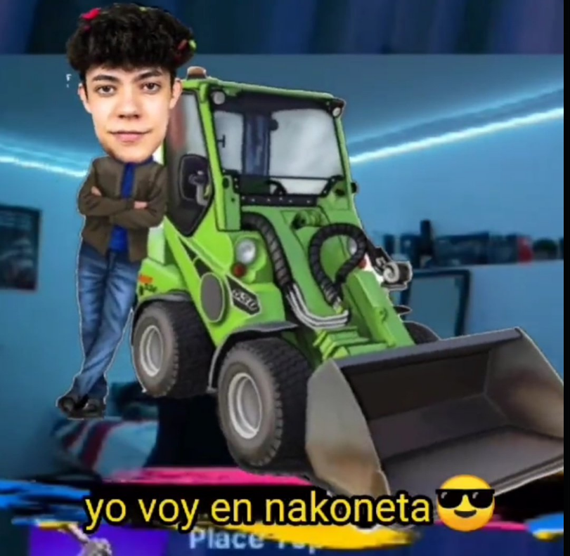 carlitosFN_'s tweet photo. subiros ahora a la nakooneta, que cuando sea mas tarde y esten en grands con javix haciendo live no quiero que esteis apollando todos los que criticais https://t.co/gztJs34PfM