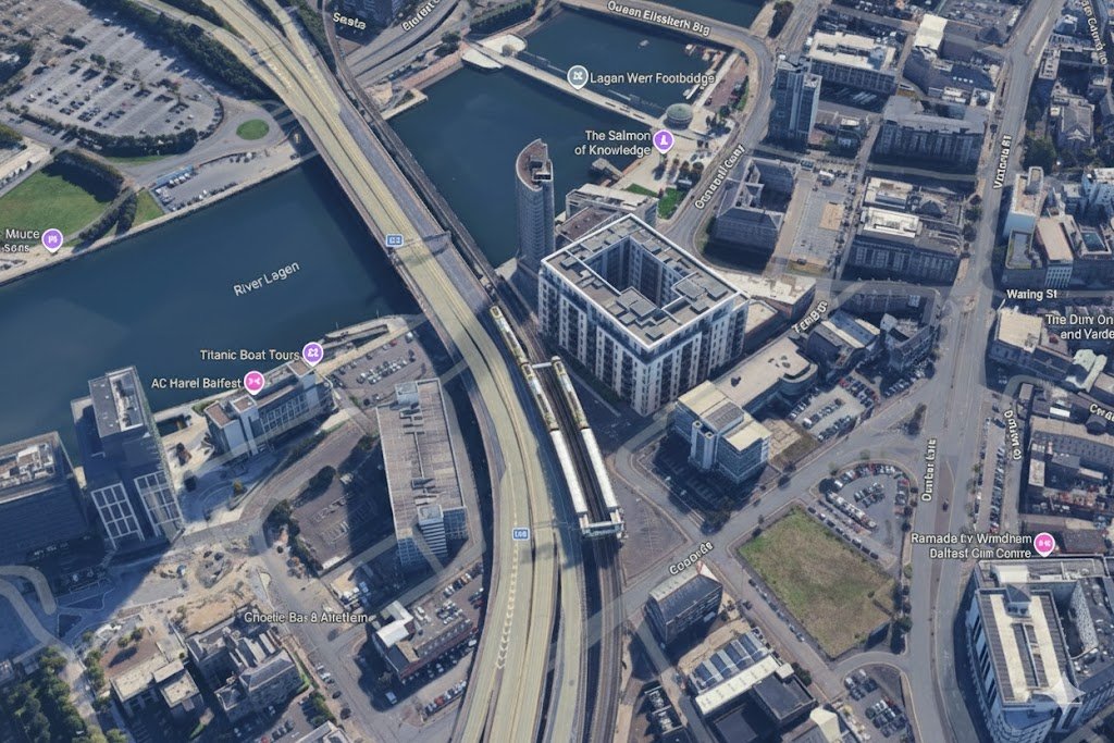 CircleLineBT's tweet photo. Imagine this:
🔹 10-storey residential building
🔹 Ground-floor active frontage
🔹 A Cathedral Quarter / Gamble Street rail halt integrated at street level

#belfastCircleLine https://t.co/aVrMhA9CoD