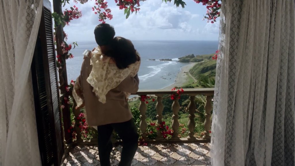 manic pixie dani girl tweet media