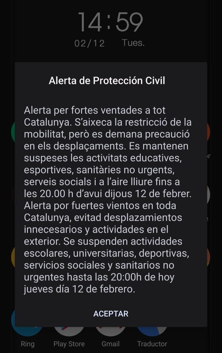 SergioCutlass's tweet photo. @emergenciescat @gencat 
Per què el missatge es diferent en català que en castellà? https://t.co/89PcfqNgyo