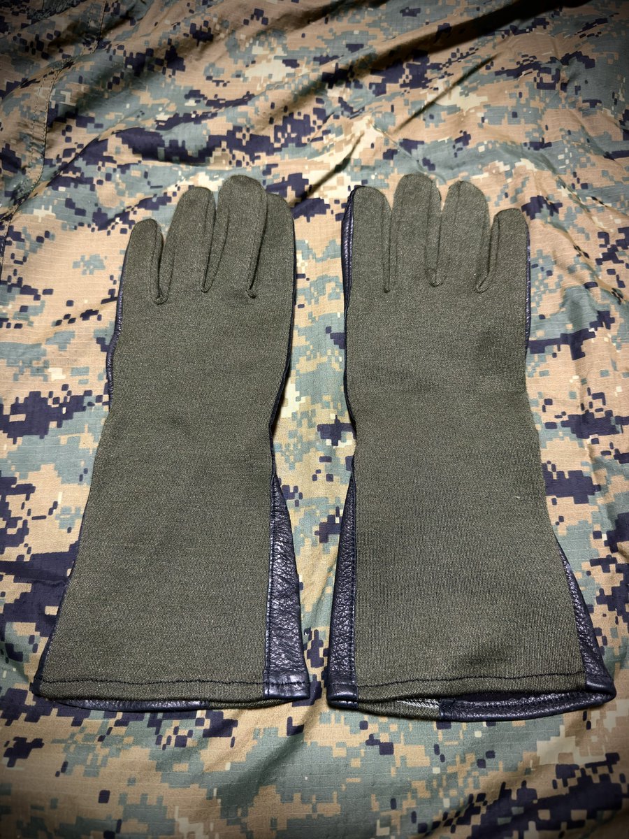 surplus
Ultimate Fit Summer Flyer's Glove
Type GS/FRP-2

#usarmy #ultimatefitglove
#summerflyersglove 
#protech #surplus