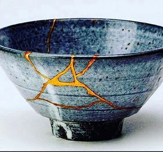 oscar_shibainu's tweet photo. It did not break us, it made us stronger and because of this we will be able to further distribute and decentralize the movement. Like the broken pottery mended and sealed with gold, we are better than we were before.

Back to The Genesis 

Ryoshi Vision https://t.co/ZvxoLhz1Fp