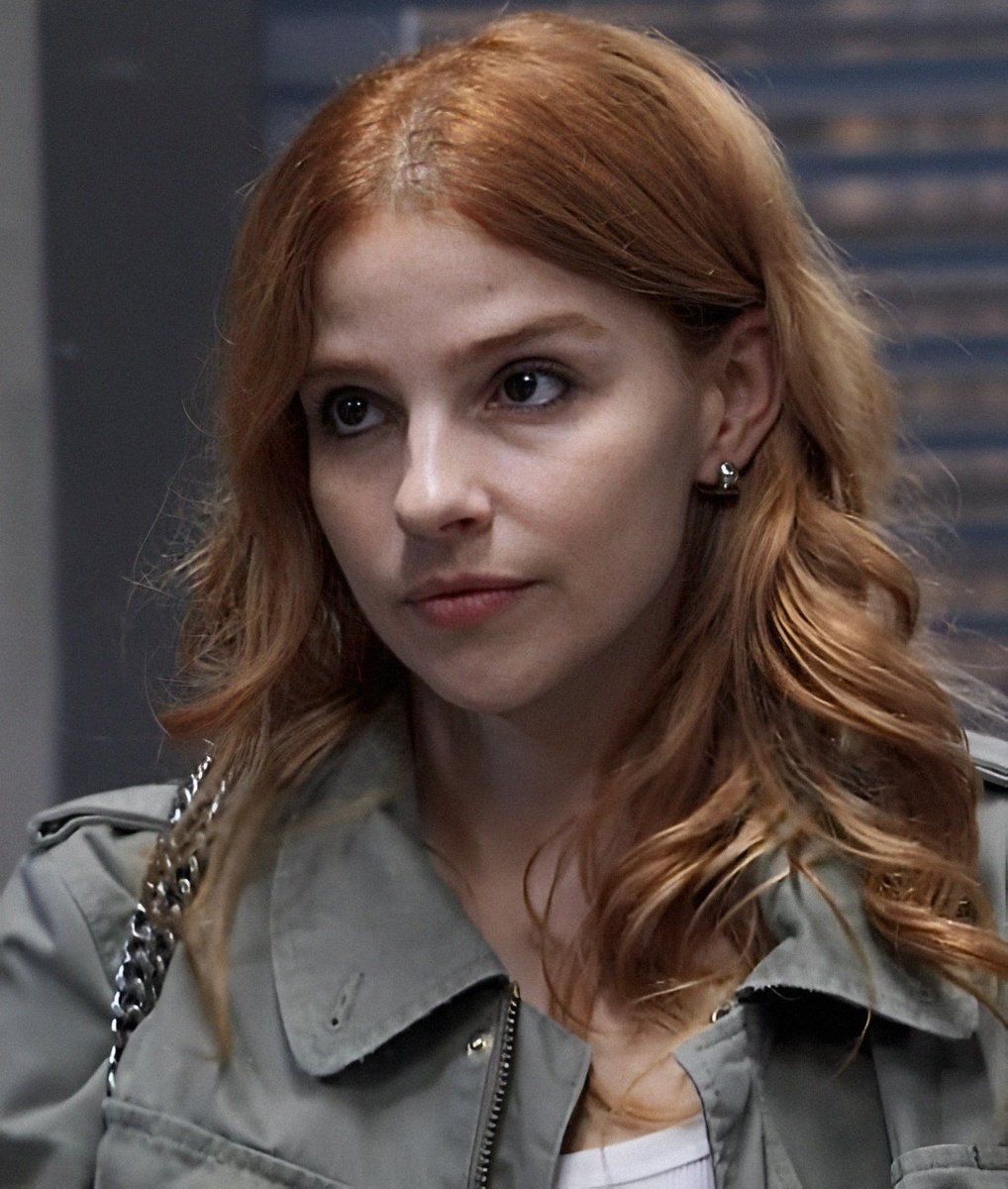 Eduarda Fragoso 
#TresGracas #globo #novelas
<a href="/thinkergdovsky/">🦊💭</a>