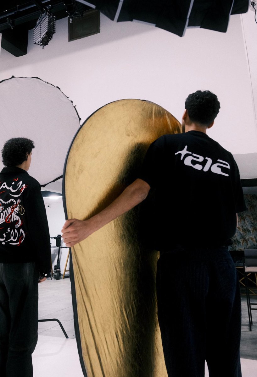 PLUS212 ® tweet media