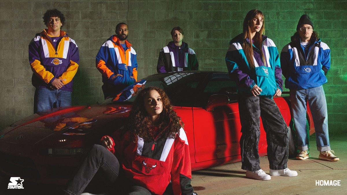 HOMAGE's tweet photo. Look for the Star.

Nothing was more valid from the city to the playground in the 90s than the Starter Pullover. And although the best decade ever has passed, you can still get those vibes today. 

HOMAGE x Starter NBA Pullover Jackets are back in all 30 teams. Now available: https://t.co/dQQEHrjI1K