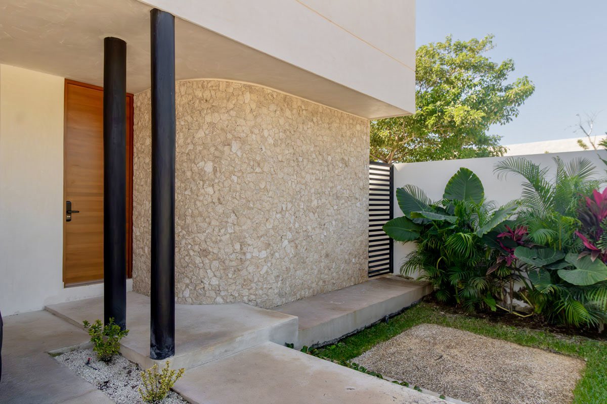 arkilatt's tweet photo. TAMARA 197 — Líneas limpias, volúmenes puros y materiales que dialogan con el entorno 🌿

Proyecto y construcción @arkilatt 
Fotografía @cobaltoesazul https://t.co/MjTCuoAIQZ