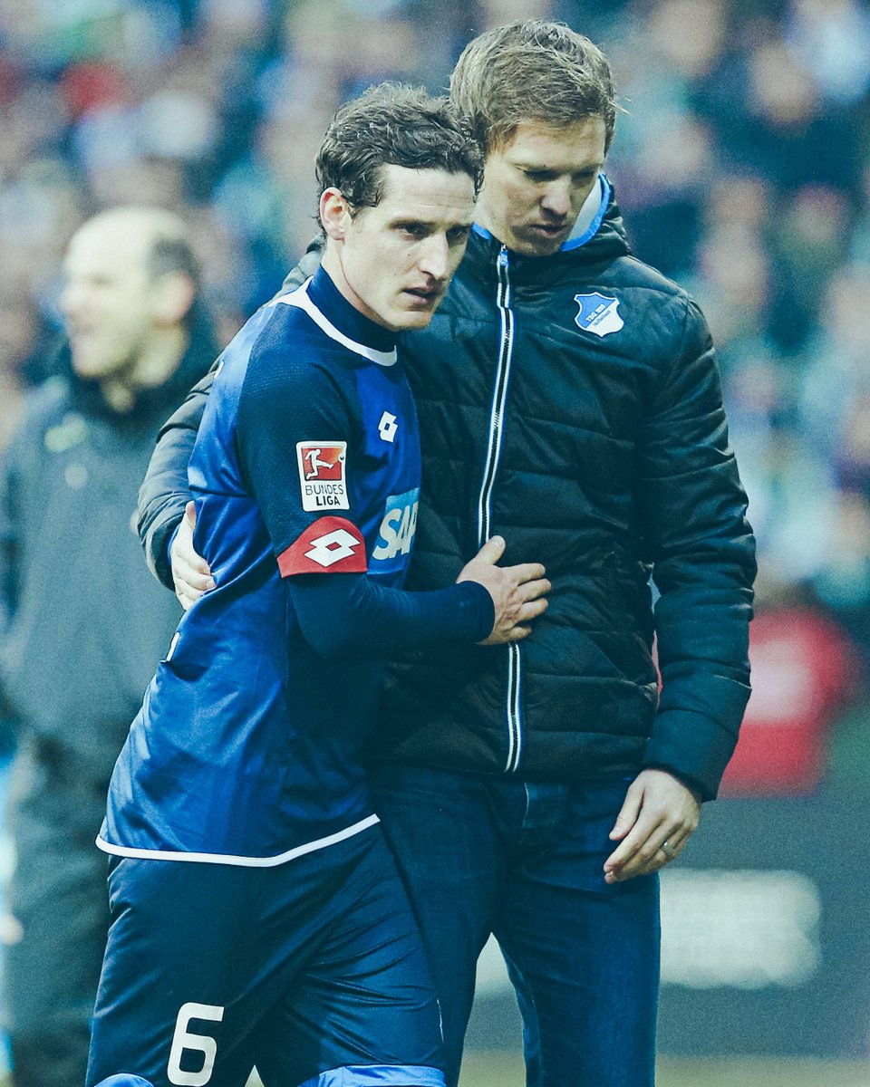 tsghoffenheim's tweet image. Ein 28-Jähriger als Cheftrainer?! Ob das was wird...

Heute vor zehn Jahren: Julian Nagelsmann feiert sein Debüt an unserer Seitenlinie 💙🤍