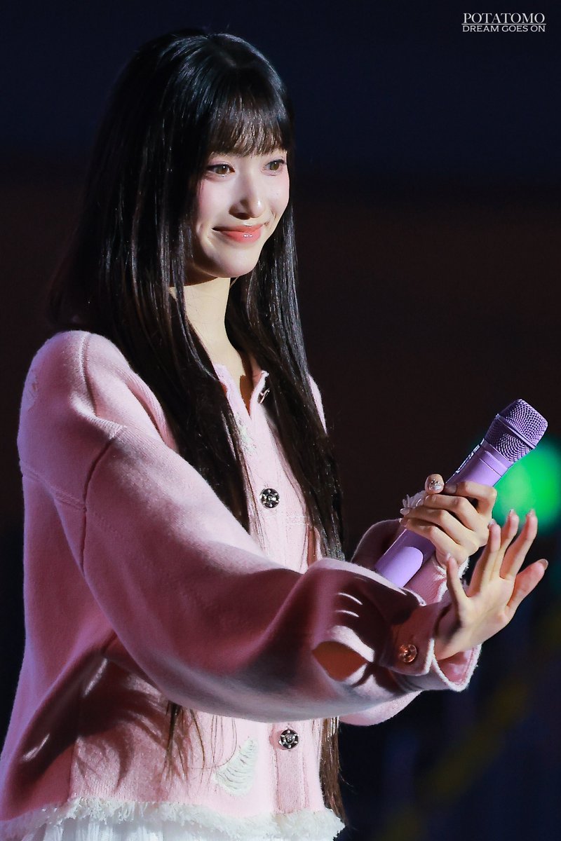 into_potatomo's tweet image. 251101

#IVE #아이브 #アイヴ
#REVIVE_PLUS 
#IVE_BANGBANG #IVE_BLACKHOLE  

#LEESEO #이서 #イソ