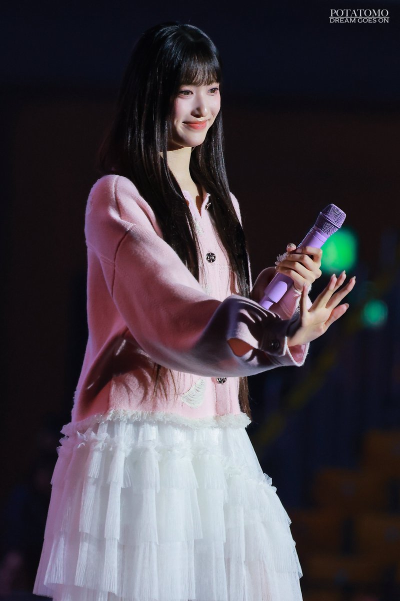 into_potatomo's tweet image. 251101

#IVE #아이브 #アイヴ
#REVIVE_PLUS 
#IVE_BANGBANG #IVE_BLACKHOLE  

#LEESEO #이서 #イソ