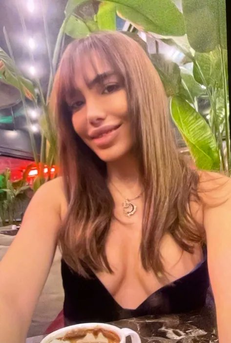 Bu çok önemli;
Ekrem İmamoğlu'nun A Takımına kadın bulduğu iddia edilen Gülşah Rojin Demir'in (Mama Gönül) ek ifadesi ortaya çıktı. İmamoğlu'na yurt dışından da para geldiğini ve Borsa'da değerlendirdiğini söyledi.
Nereden geliyordu bu para? Kaynağı ne? Niçin gönderiliyordu?