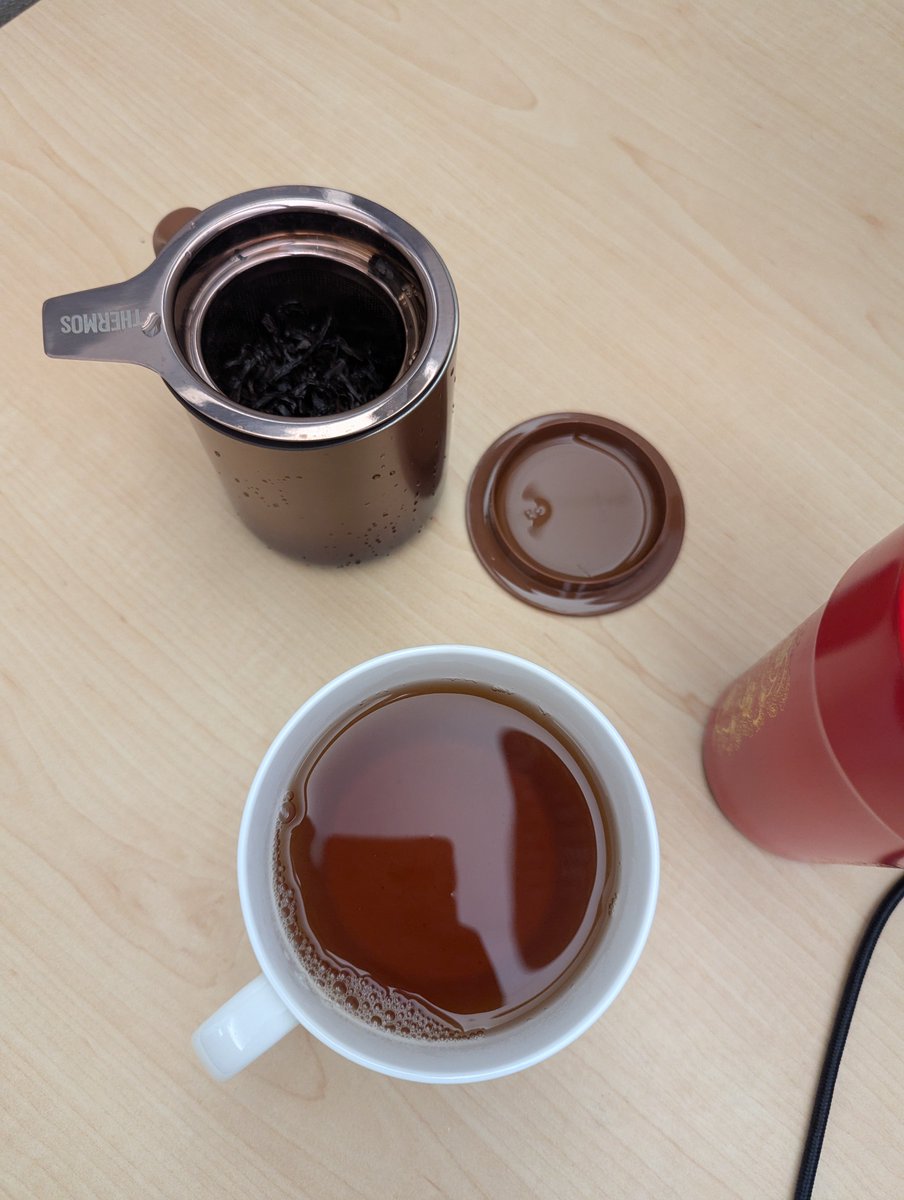 JBl73pg's tweet photo. The first cup of tea at dawn is a love letter to myself.🌿
No need for strength, just warm enough; no need for haste, quietly waiting to unfurl. Like tea leaves slowly awakening in water, I too come to life gradually today.
#MorningTeaRitual #SoloRituals #TeaInfusedSlowLiving https://t.co/soD0CQ8Dqj