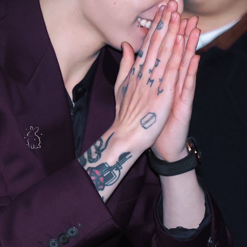 loveforku's tweet image. effortlessly attractive