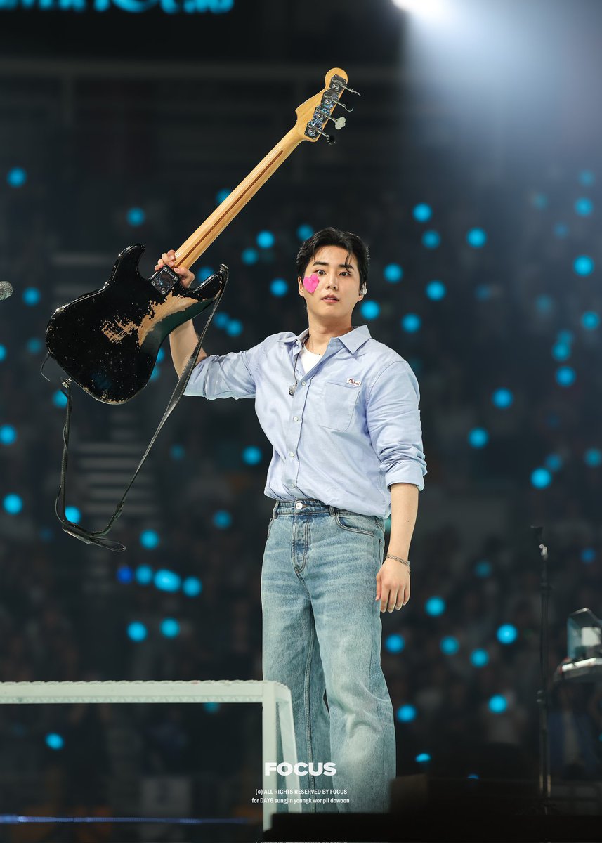 무조건 잘자라. 
아무말 하지 말고 잘자.
🦊❤️