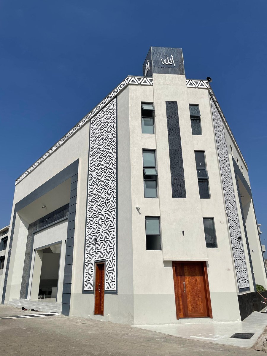 JamaludinSheikh's tweet photo. Grand Opening of Masjid Haji Dakawe.
📍Tanzil Gardens, Five Star Road. https://t.co/g0mD9lDU5Y