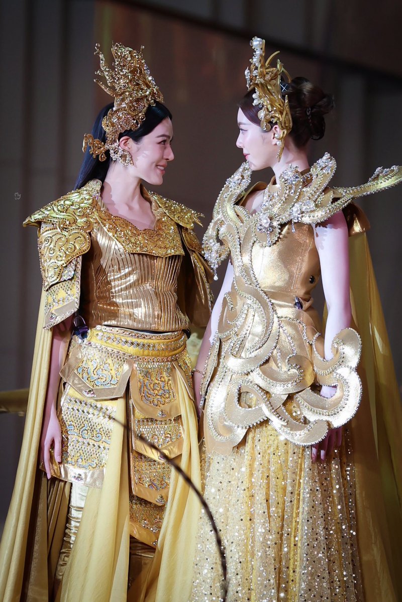 😳😳

LINGORM EMDISTRICT CNY2026
#EMDISTRICTCNY2026xLingOrm
#หลิงออม #LingOrm