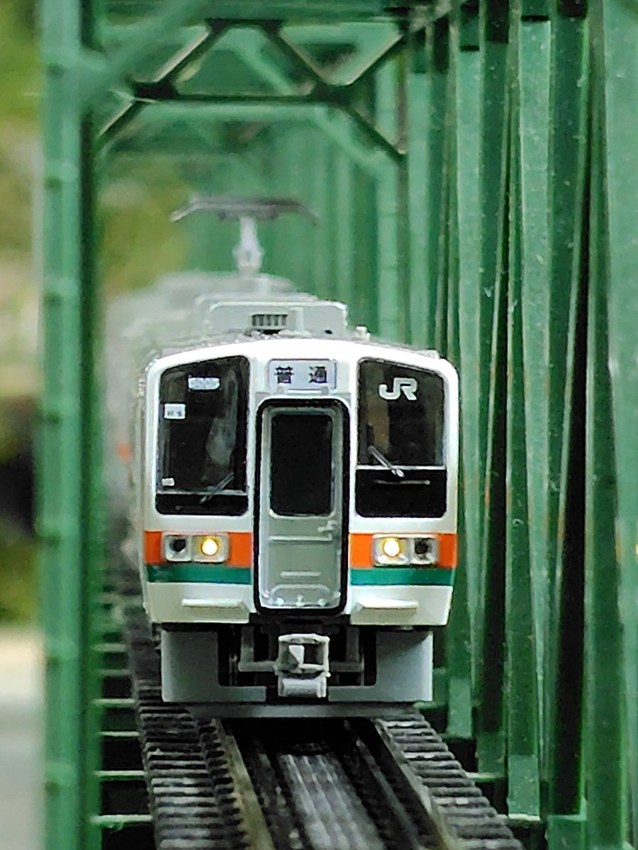 213系の日 マイクロエース製、5000番台。 飯田線で最期の活躍をしてい