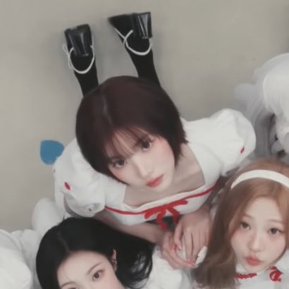 DOLL 💘

#ジウ #JIWOO #지우 #HEARTS2HEARTS