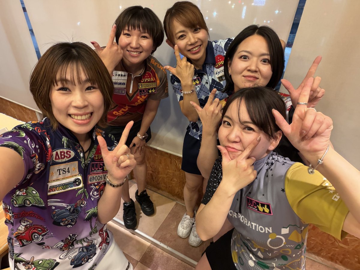 saki asato tweet media