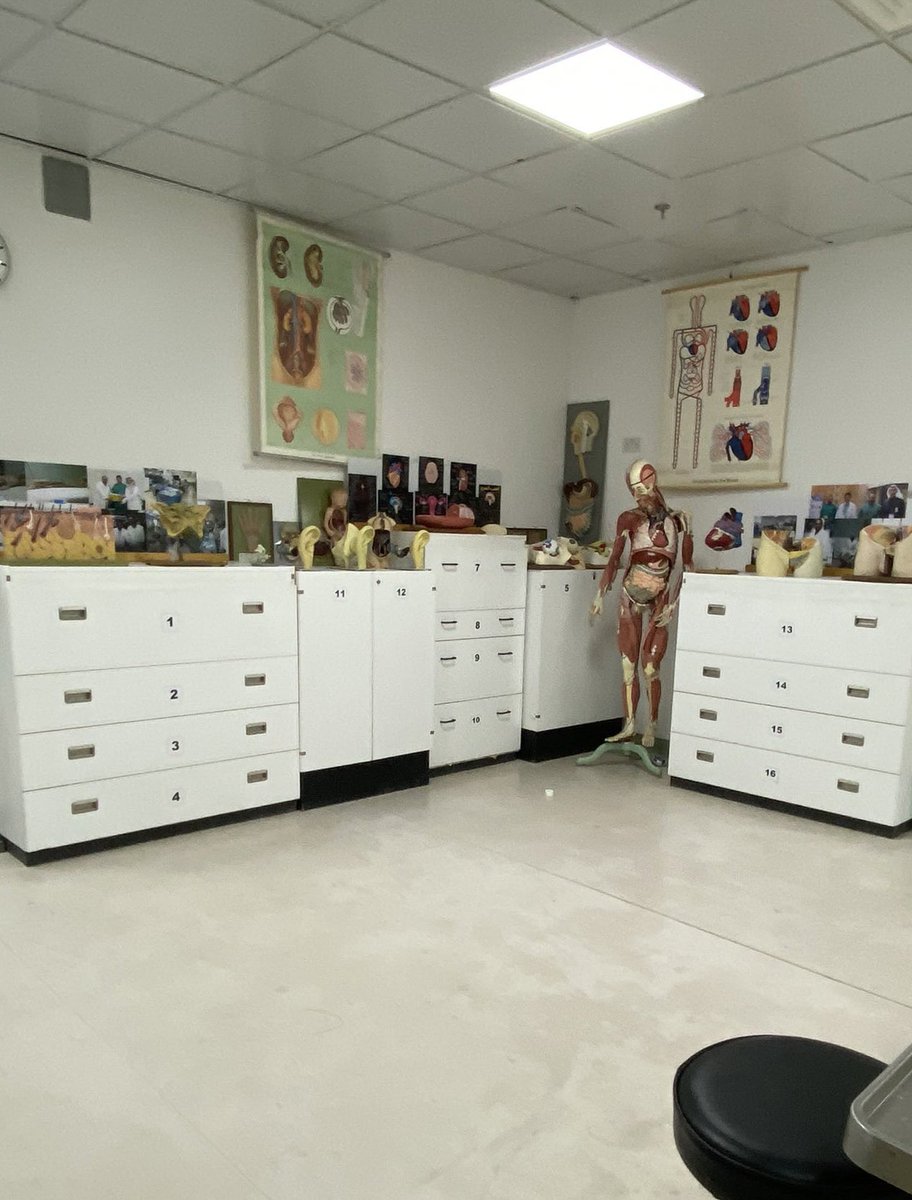 يـزّن الغماس tweet media