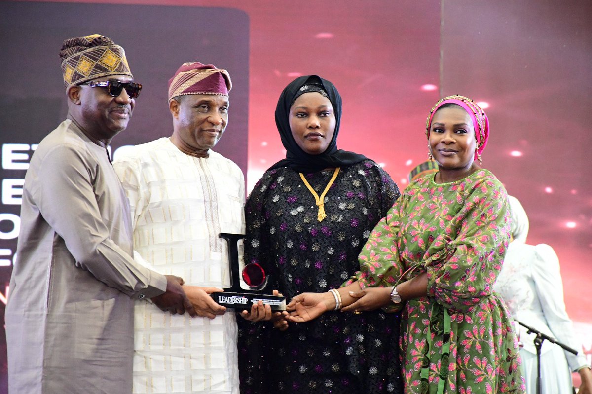 fccpcnigeria's tweet photo. FCCPC Named Government Agency of the Year 2025 at Leadership Conference

The Federal Competition and Consumer Protection Commission, FCCPC, has been named Government Agency of the Year 2025 at the 18th Leadership Annual Conference and Awards held in Abuja.

According to the organisers, the award recognises the Commission’s enforcement activities, consumer redress efforts, and regulatory interventions in key sectors of the economy.

The event took place at the Bola Ahmed Tinubu International Conference Centre on Thursday, February 12, 2026, under the theme: “Political Stability and Sustainable Development in Africa in an Increasingly Unstable Global System: A Roadmap for Nigeria.”

The citation at the award ceremony highlighted the Commission’s regulatory oversight of digital lending operations, the expansion of consumer complaint channels, and the deployment of internal case-tracking systems to improve efficiency and transparency in investigations and dispute resolution.

In recent years, the Commission has undertaken enforcement actions resulting in monetary recoveries and consumer refunds across sectors including digital lending, aviation, telecommunications, and consumer goods. Acting pursuant to its statutory mandate under the Federal Competition and Consumer Protection Act 2018, the FCCPC has continued investigations into anti-competitive conduct, misleading practices, and exploitative business behaviour.

Reacting to the award, the Executive Vice Chairman and Chief Executive Officer of the Commission, Mr. Tunji Bello, said that the recognition reflects the collective efforts of staff nationwide and reinforces the Commission's obligation to strengthen enforcement and consumer protection mechanisms.

He noted that the Commission would continue to apply its statutory powers in promoting fair competition, protecting consumers, and addressing emerging risks in sectors such as digital finance and e-commerce.

The EVC received the award on behalf of the Commission. It was presented by the Chairman of Leadership Newspapers, Zainab Nda-Isaiah. Also present at the event were the Executive Commissioner, Operations, Mr Louis Odion; the Executive Commissioner, Corporate Services, Hajiya Ummusalma Isiyaka Rabiu; and directors of the Commission.

The recognition comes amid ongoing institutional reforms and enforcement activities aimed at strengthening accountability in Nigeria’s marketplace.
@NigeriaGov @NGRSenate @HouseNGR