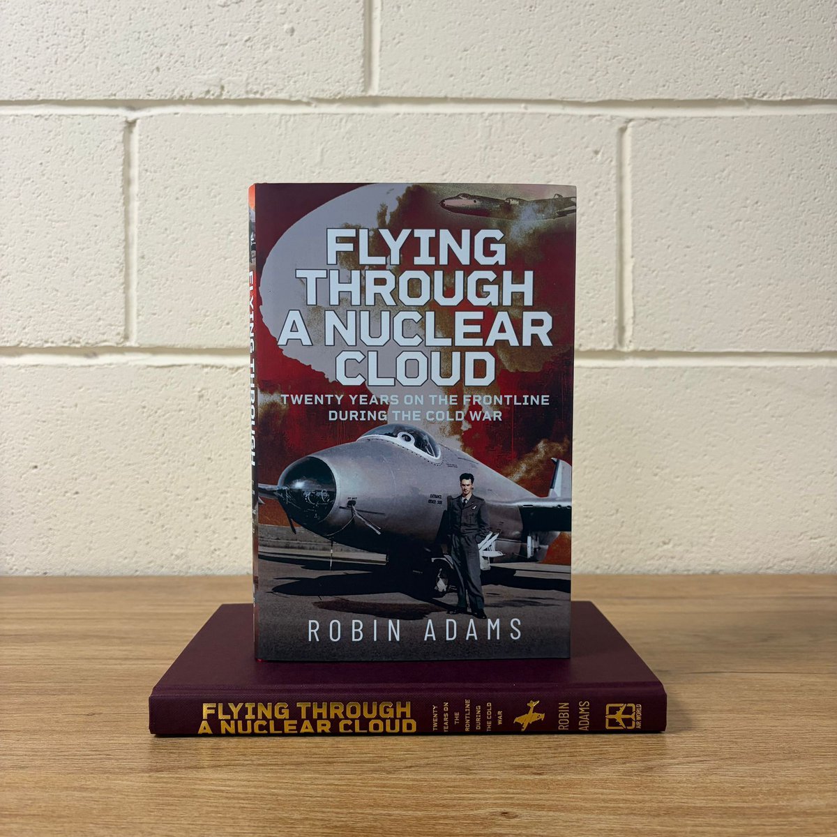 AviationBooksPS's tweet image. Flying Through a Nuclear Cloud ✈️ A frontline navigator’s extraordinary Cold War story  from Canberras and Phantoms to flying through nuclear tests. A gripping true account 📘 #AviationHistory

📖 Flying Through a Nuclear Cloud by Robin Adams

🛒 buff.ly/erxJAaz