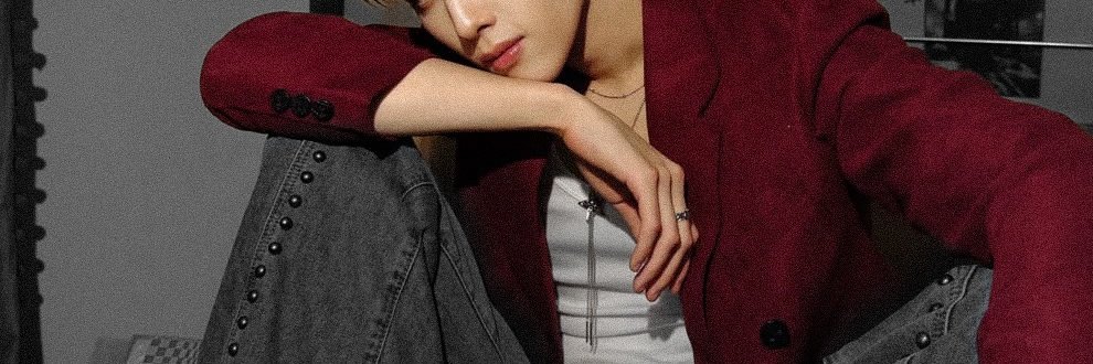 simpfrdunkhands's tweet photo. @dunknatachai LOVE IT SO MUCH!! 🖤🥀✨
#Wordless_MV #DareYouToDeathEP8 https://t.co/IMylv9713k