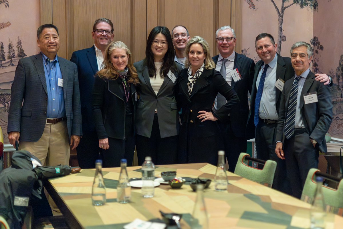 Columbia Business School tweet media