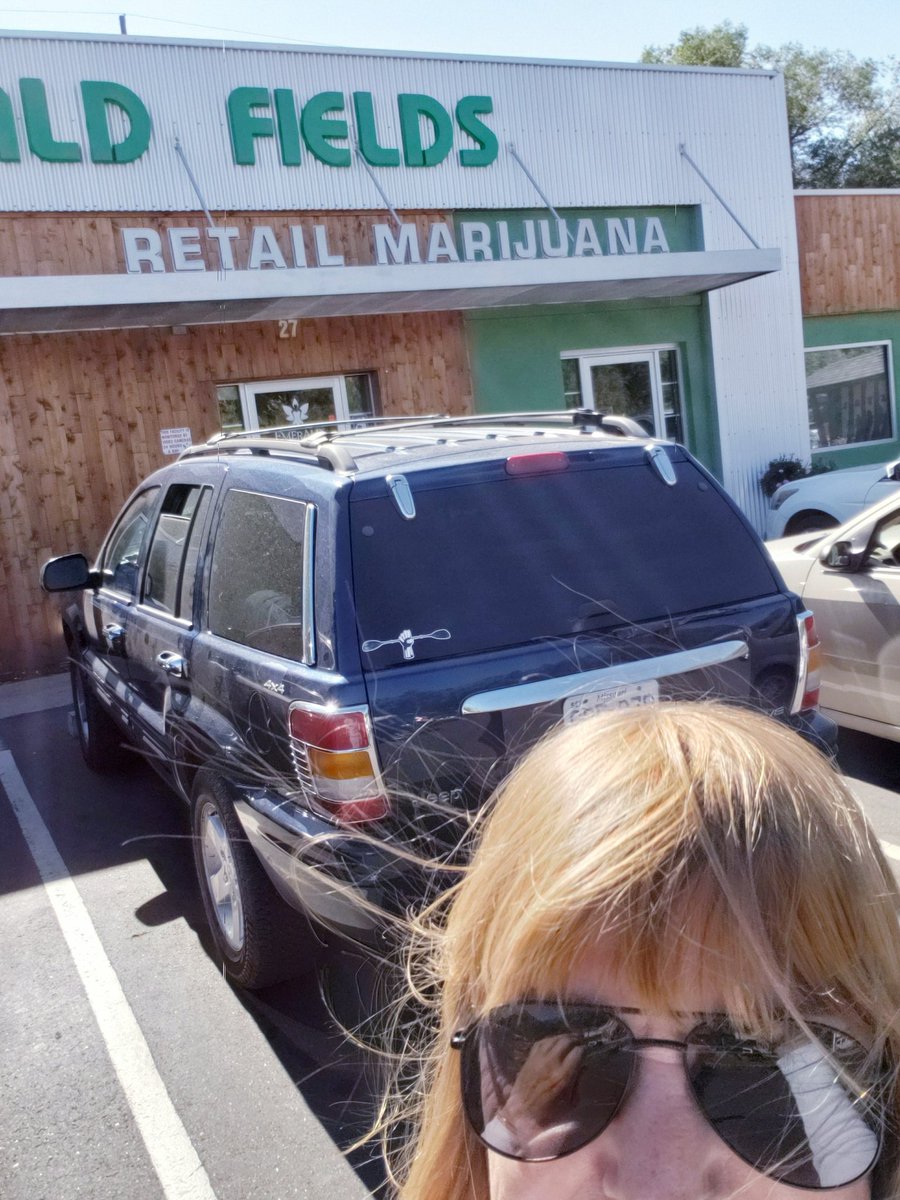 MandyKennerly's tweet photo. @GuntherEagleman Hahaha you ever stood in line at a dispensary? I assure you people of color have ID, if you don't show valid ID at a weed store, you don't get no weed. 😽 https://t.co/NELUdk0K3O