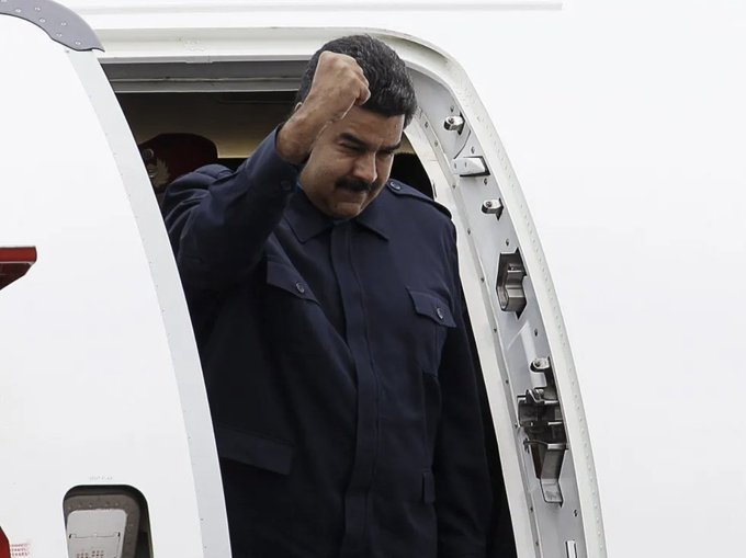 Si el regreso de Chávez en 2002, que creían "imposible", hasta se habían repartido cargos de gobierno, dejó a muchos Escuálidos con shock nervioso, algunos cayeron infartados...Este regreso de Nicolás Maduro les parecerá un terremoto, quedarán catatonicos y en depresión.