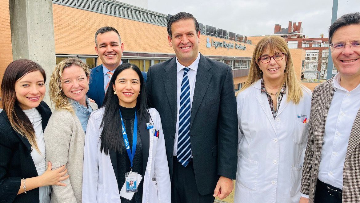 FormacionLaguna's tweet photo. En LAGUNA hemos dado un paso decisivo en nuestro compromiso con la calidad superando el primer escalón para la implantación de la metodología #NEWPALEX® de @NewhealthF , un Sistema de Gestión Integral orientado a la #excelencia en programas y recursos de #Cuidados #Paliativos. https://t.co/c9sXzBokOR