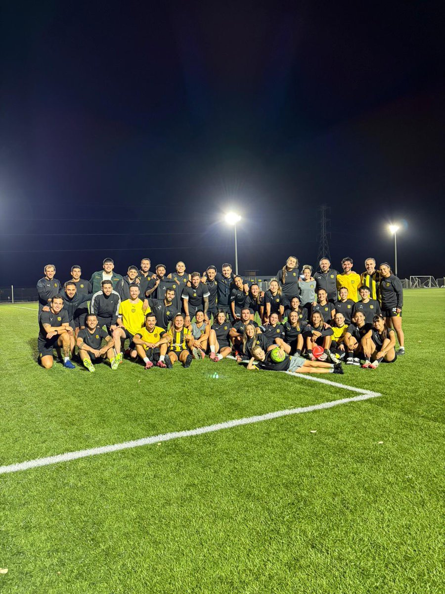 padreydecano.com tweet media