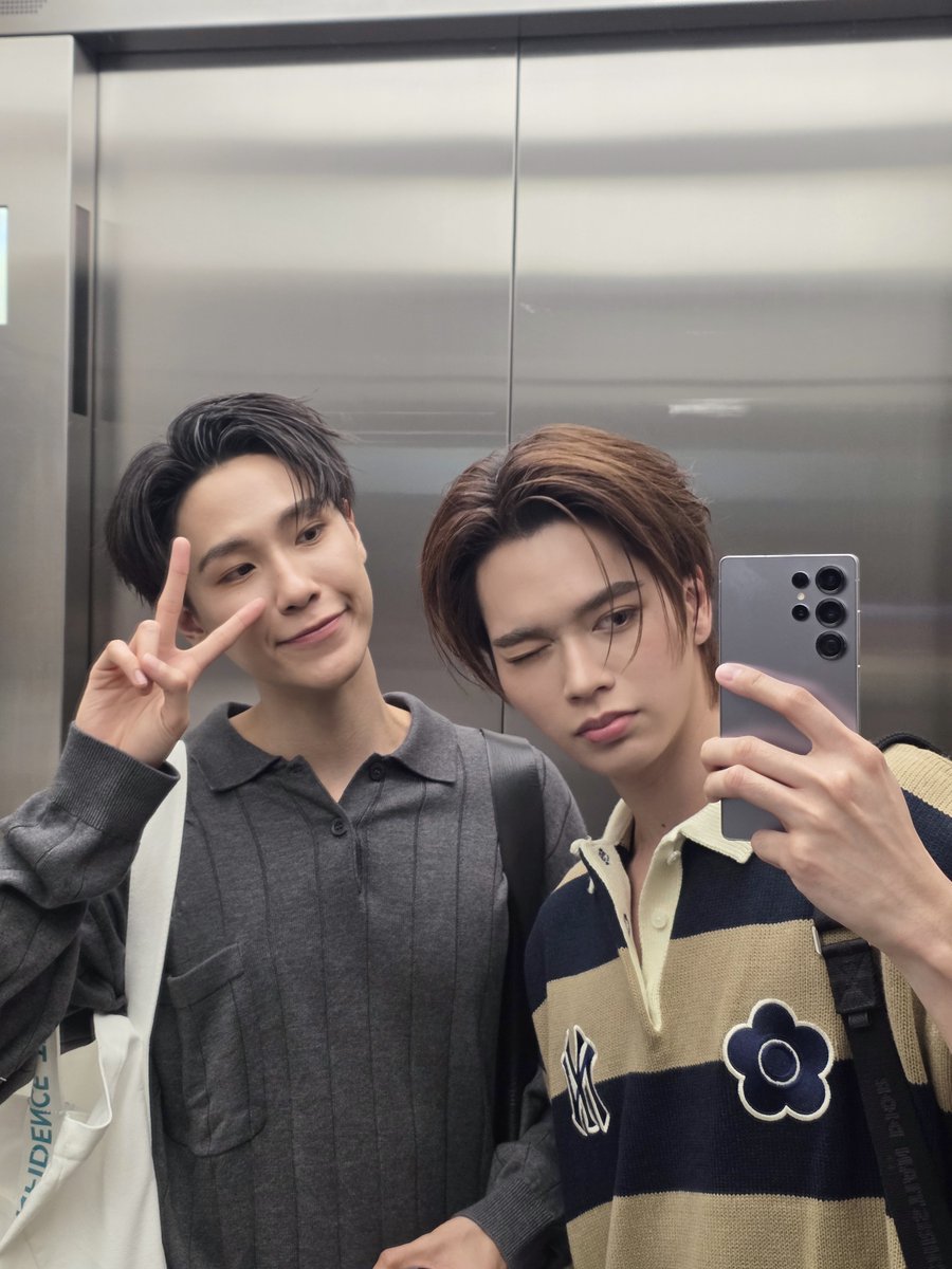 ขอบคุณทุกคนที่มาดูไลฟ์วันนี้นะครับ สนุกกันรึเปล่าา ตุ่มแก้มหลายรอบเกิน 😔😔😔 ฝาก Eucerin ด้วยนะครับบ 🤍

JUNIORMARK DERMOPURE LIVE
#EucerinXJuniorMark