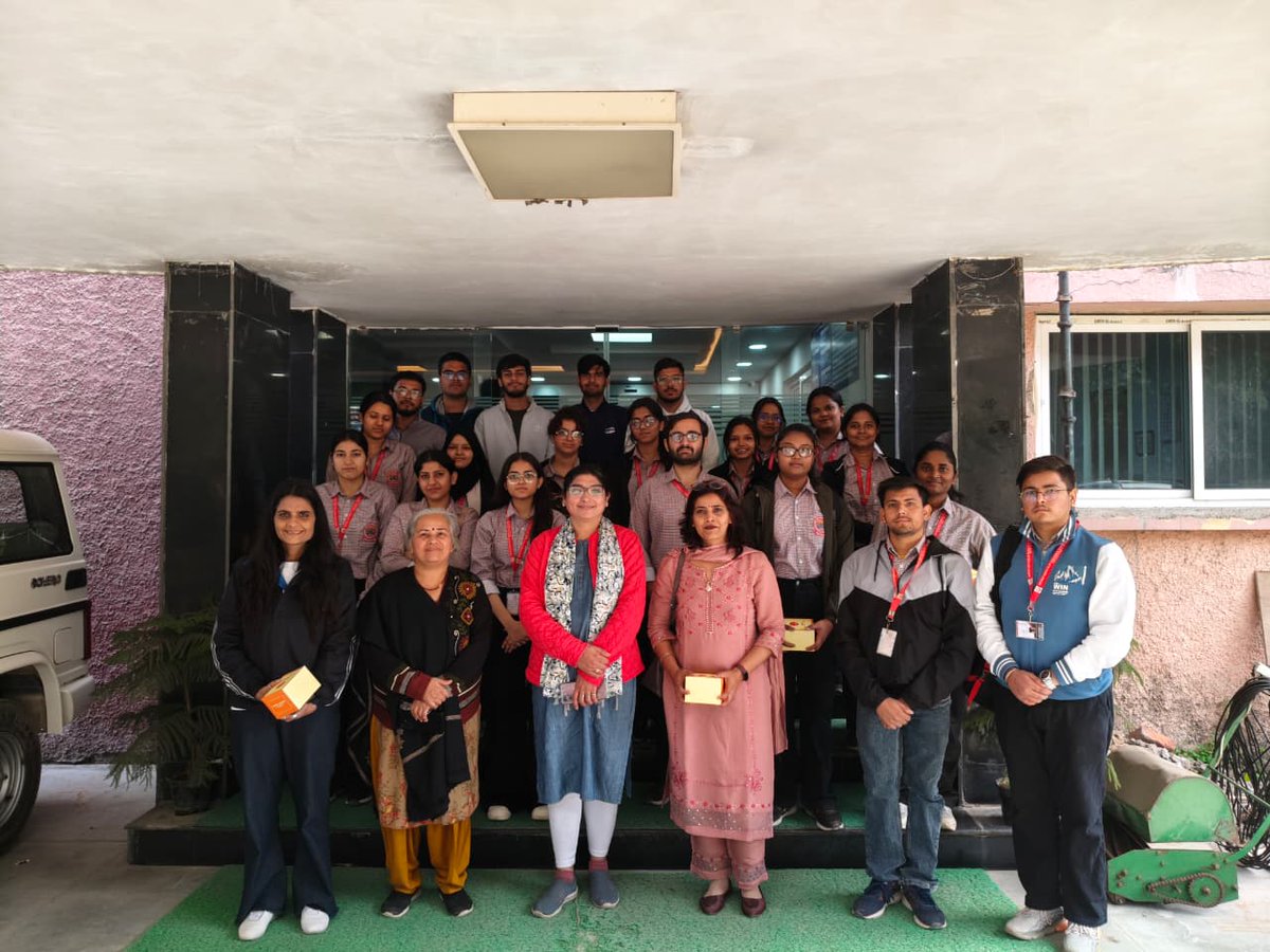 DietBhola's tweet image. #D.El.Ed. Student Teachers of @Dietbhola,along with Faculty Members, visited the National Test House to gain insights into the testing and quality assessment of various goods &amp;amp; How the Bureau of Indian Standards (#BIS) grants certification and trade marking to goods.
#Worthwhile!