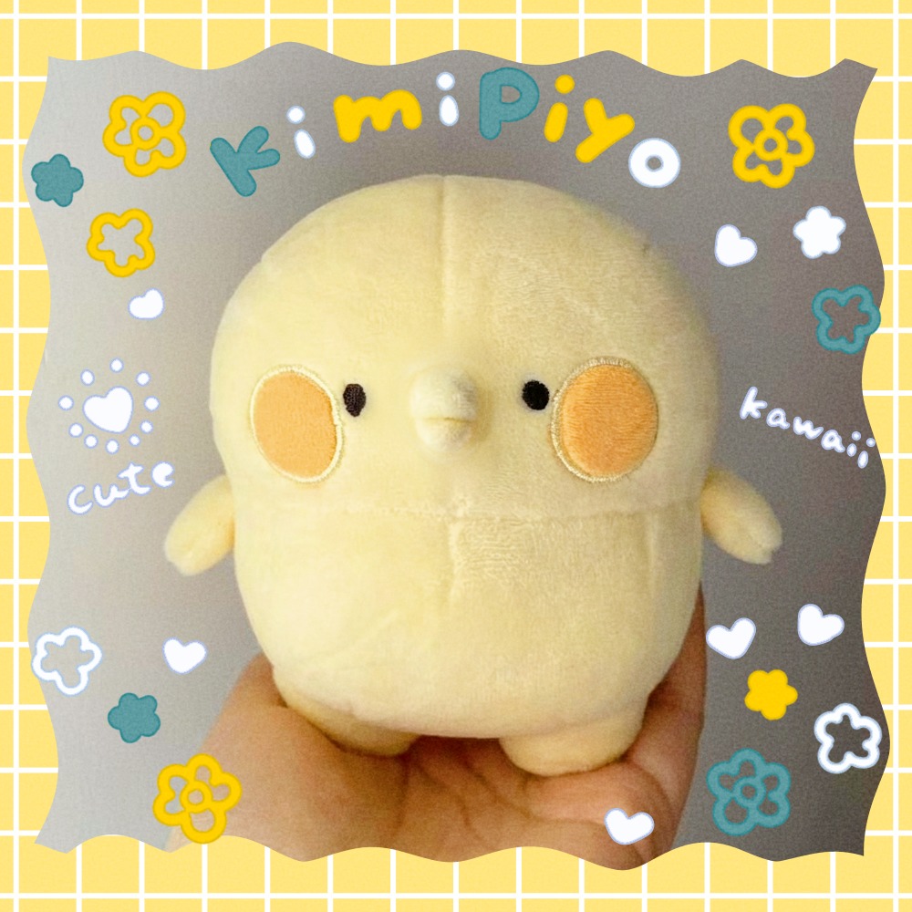 tenmiyakiyo's tweet photo. 【📢きみピヨぬいぐるみ予約受付中✨️】

きみピヨぬいぐるみを期間限定で販売中！✨️
初✨️立ち姿のきみピヨぬいぐるみです🐥

📝予約受付期間は4月9日まで

現在10匹のきみピヨのお迎え先が決まりました😭とても嬉しいひよこです！🐥✨️

引き続き何卒よろしくお願いいします🙇‍♀️ https://t.co/xAoyqFuid4