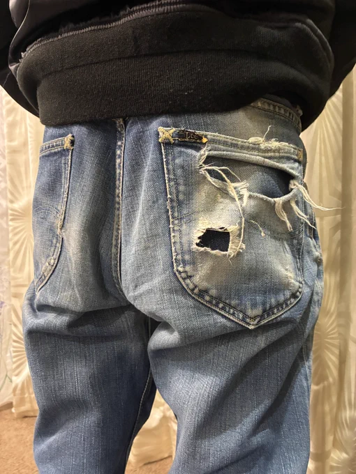 カッコ付けやがってお前がモテるのは、パパが古着と古着屋を教えてあげたからだと言う事を覚えとけバレンタインチョコいくつ貰うのかしら?